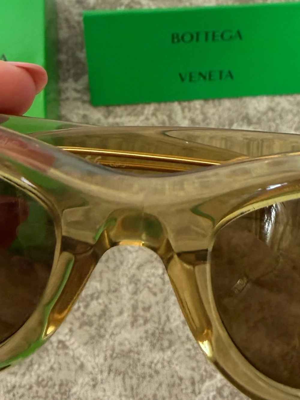Bottega Veneta Amber Brown Cat-Eye Sunglasses